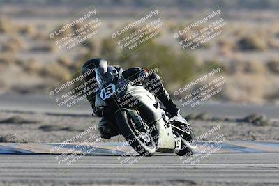 media/Dec-06-2025-CVMA (Sat) [[4a896cc04c]]/Race 12-Supersport Middleweight/